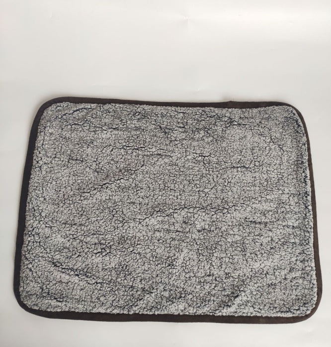Waterproof Pet Blanket – Cozy, Warm, and Urine-Proof