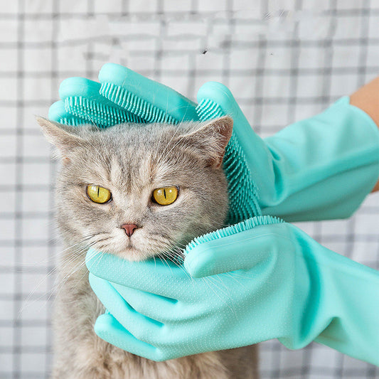 Silicone Grooming Glove – Brush, Bathe, and Massage