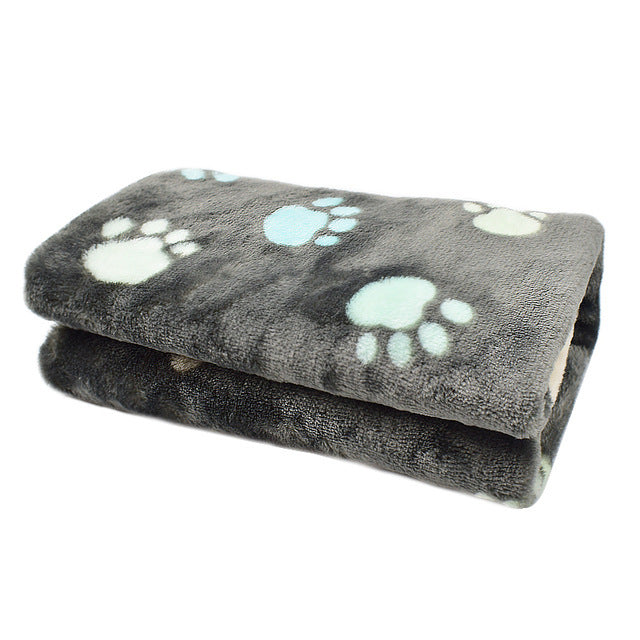 All-Season Pet Blanket – Soft, Cozy Sleeping Pad