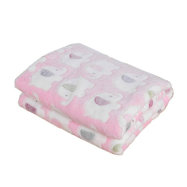 All-Season Pet Blanket – Soft, Cozy Sleeping Pad